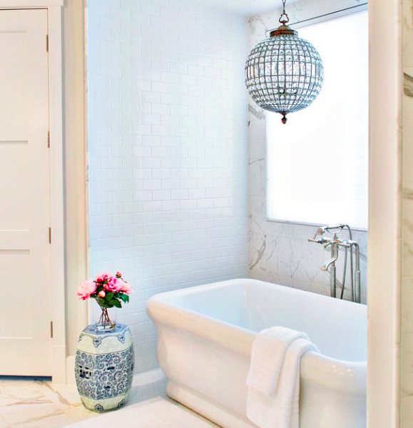 The Best Light Fixtures to Hang Over a Tub 6th Street Design School